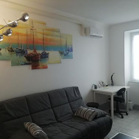 Pegase Meuble 3*** Leilighet Fourchambault Eksteriør bilde